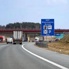 Co ile mop na autostradzie? Sprawdź, gdzie je znajdziesz w trasie
