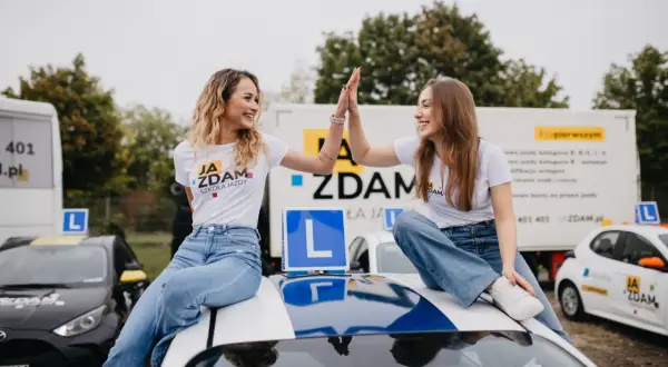 Jak zapisać się na kurs prawo jazdy i uniknąć zbędnych problemów