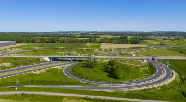 Kto buduje autostrady w Polsce? Poznaj największe firmy budowlane