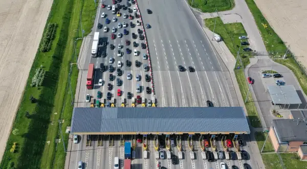 Jakie kary grożą za brak biletu na autostradzie? Sprawdź, by uniknąć kosztów