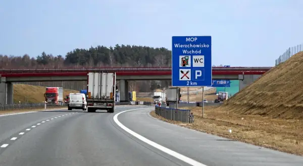 Co ile mop na autostradzie? Sprawdź, gdzie je znajdziesz w trasie