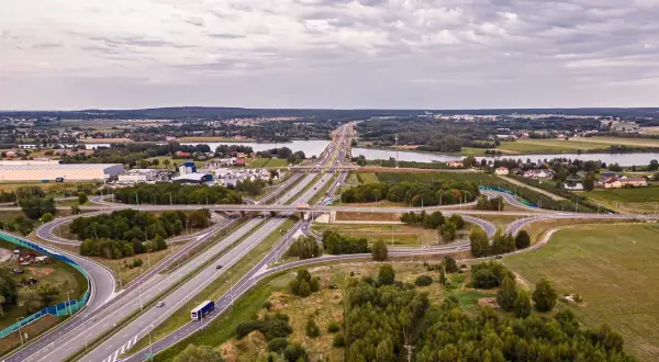 Kto jest właścicielem autostrady A2? Kluczowe informacje o zarządzaniu